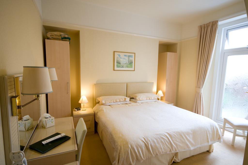 The Sands Hotel Paignton Exterior photo